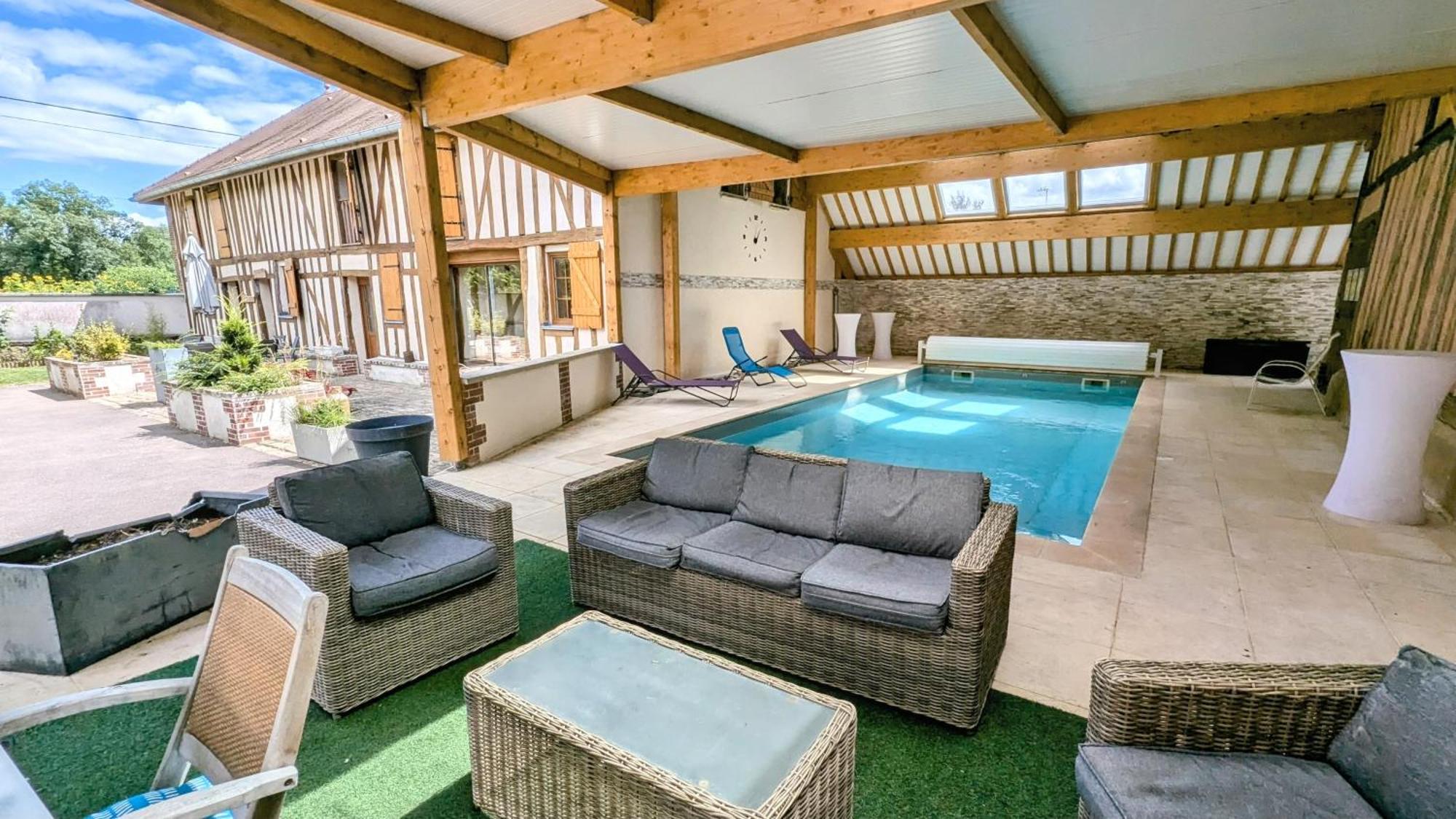 Maison Calme 14 Personnes, Piscine, Jardin Et Parking Buchères Exterior foto